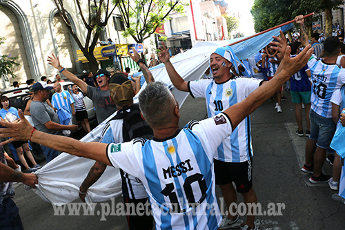 festejos olavarria argentina campeona del mundo 30